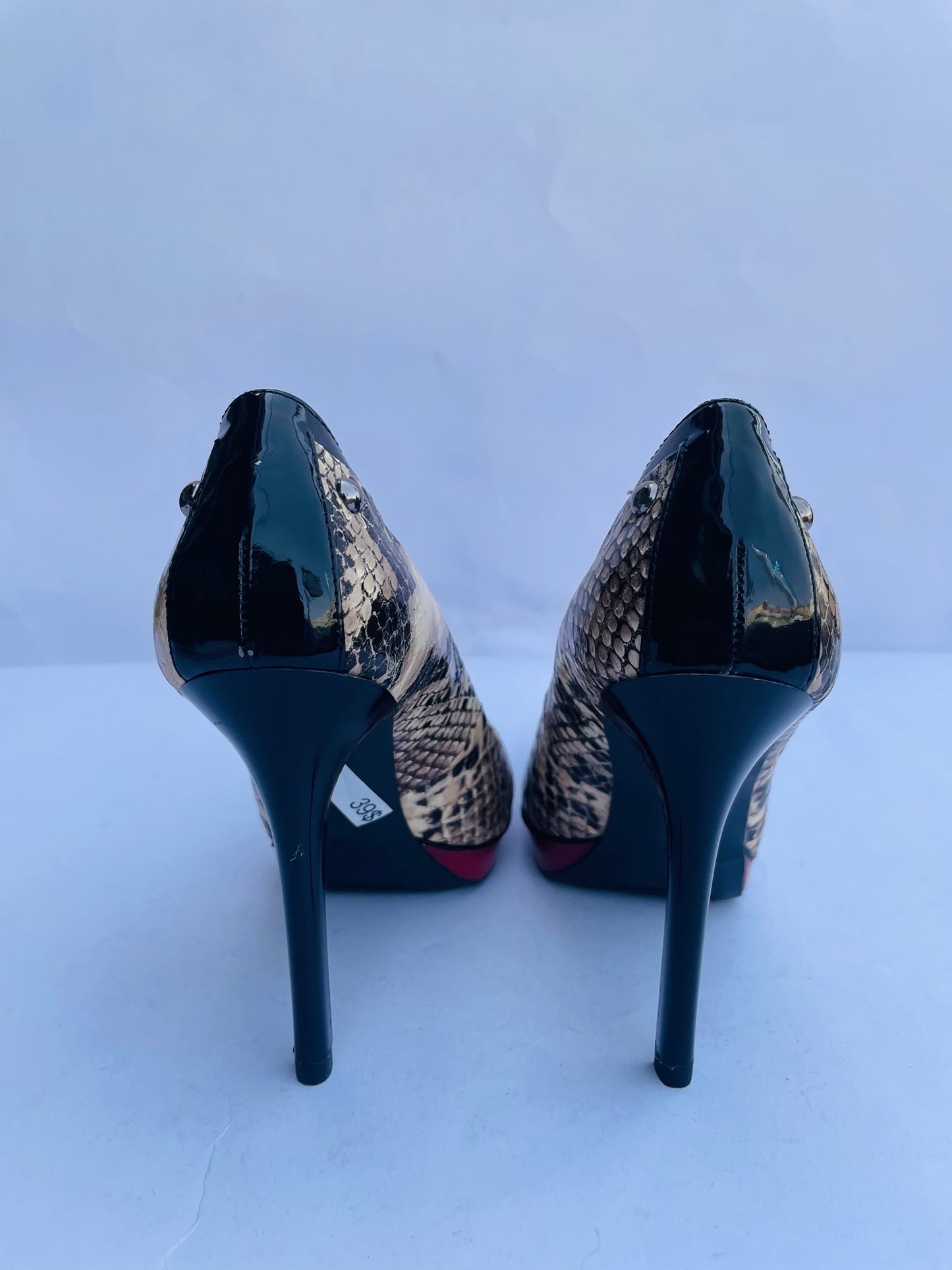 Guess heels shoes
