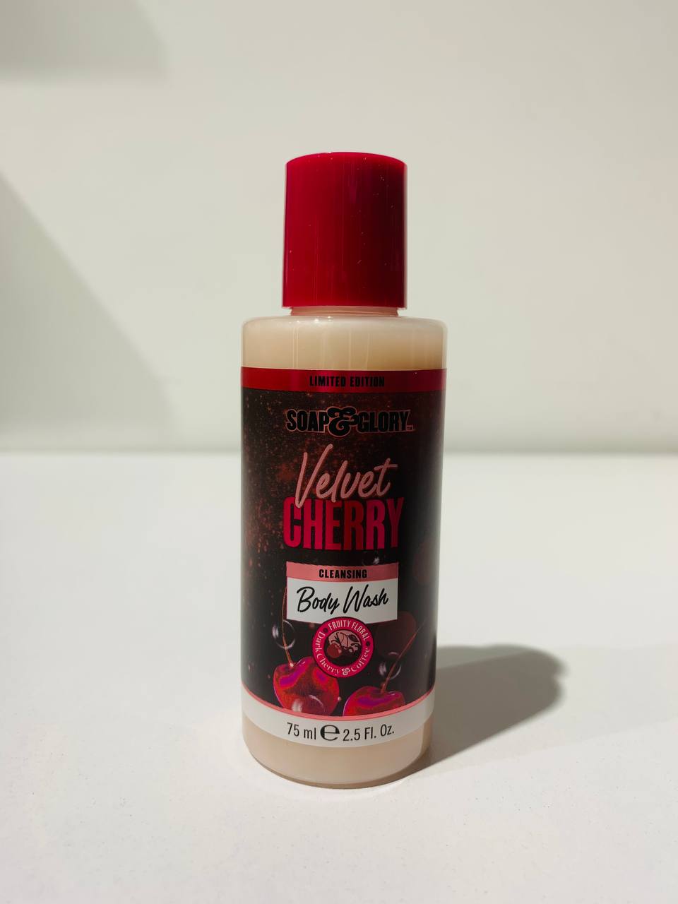 Soap & Glory Velvet Cherry Minis Gift Set