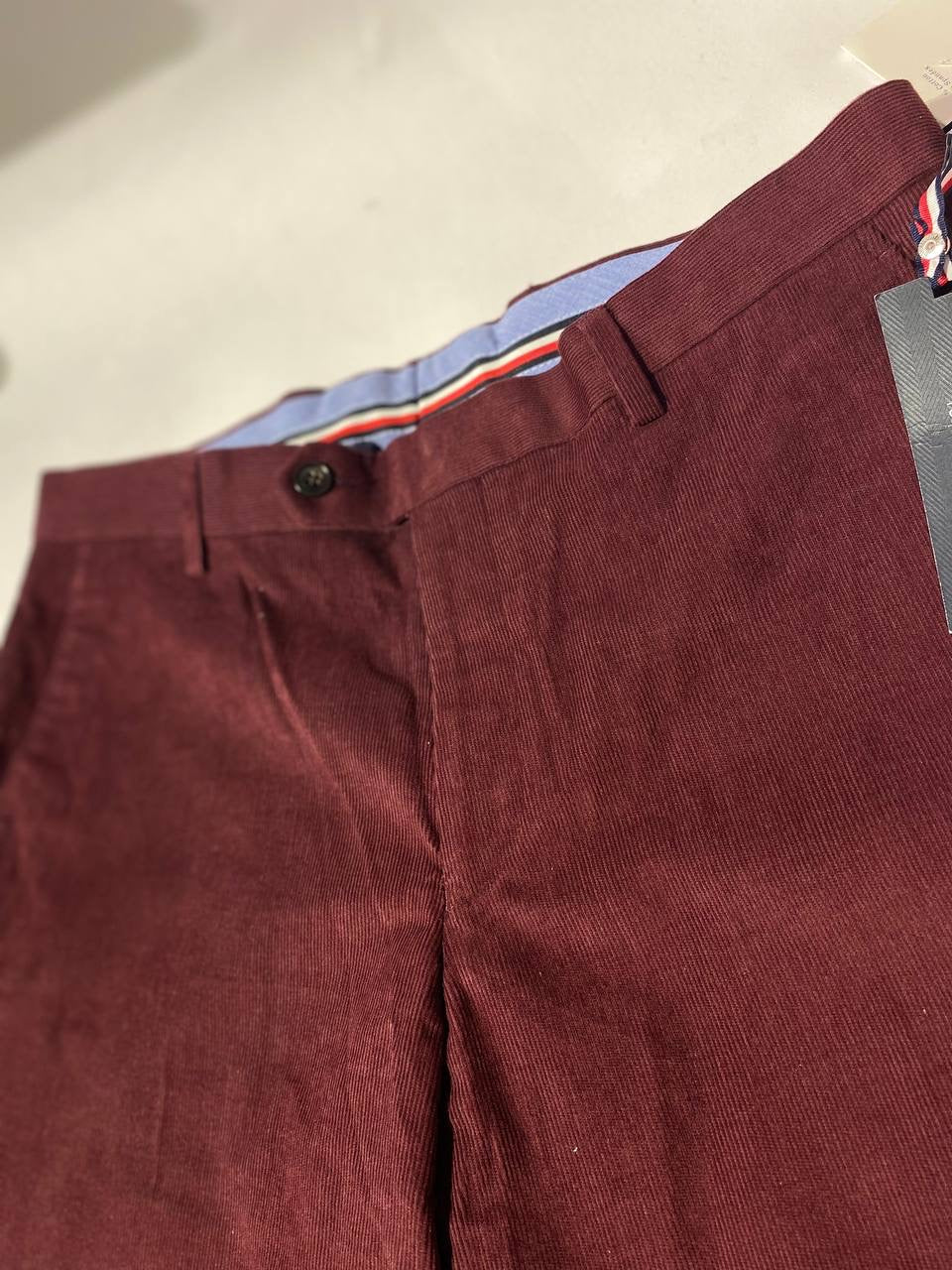 Tommy Hilfiger pant size 33W/30L