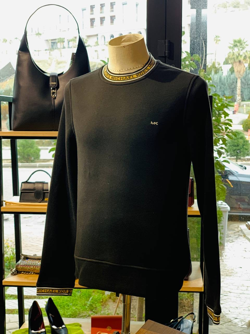 Michael kors sweater size medium