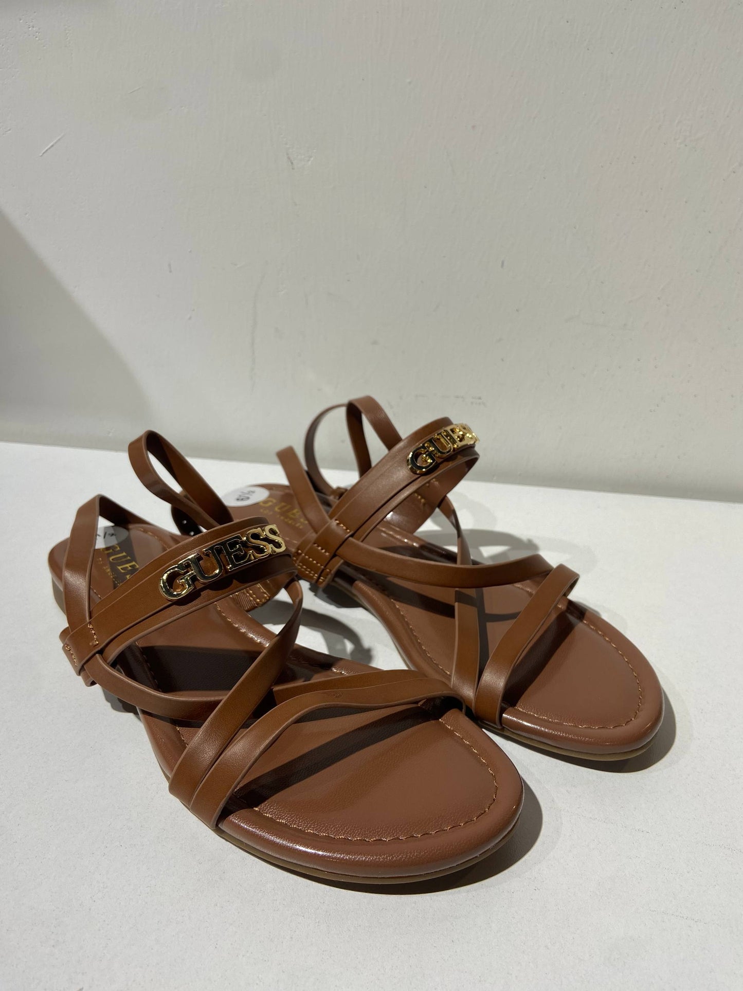 Guess sandal
