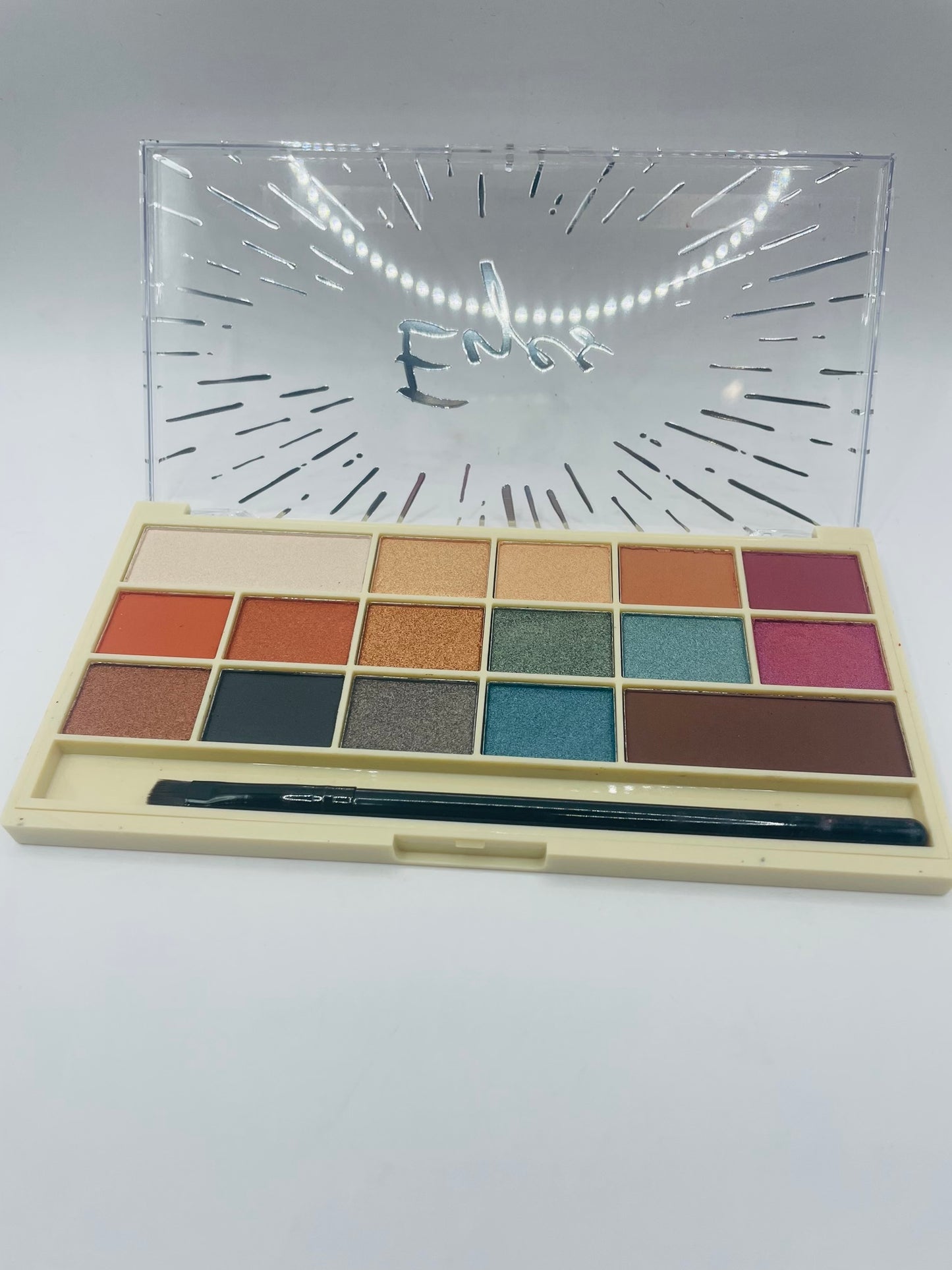 Technic eyeshadow pallet