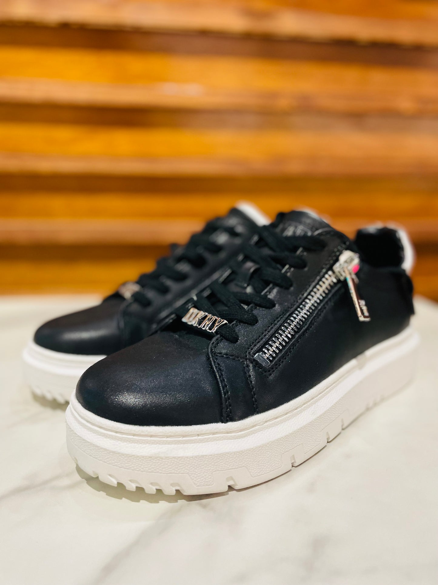 Dkny sneakers