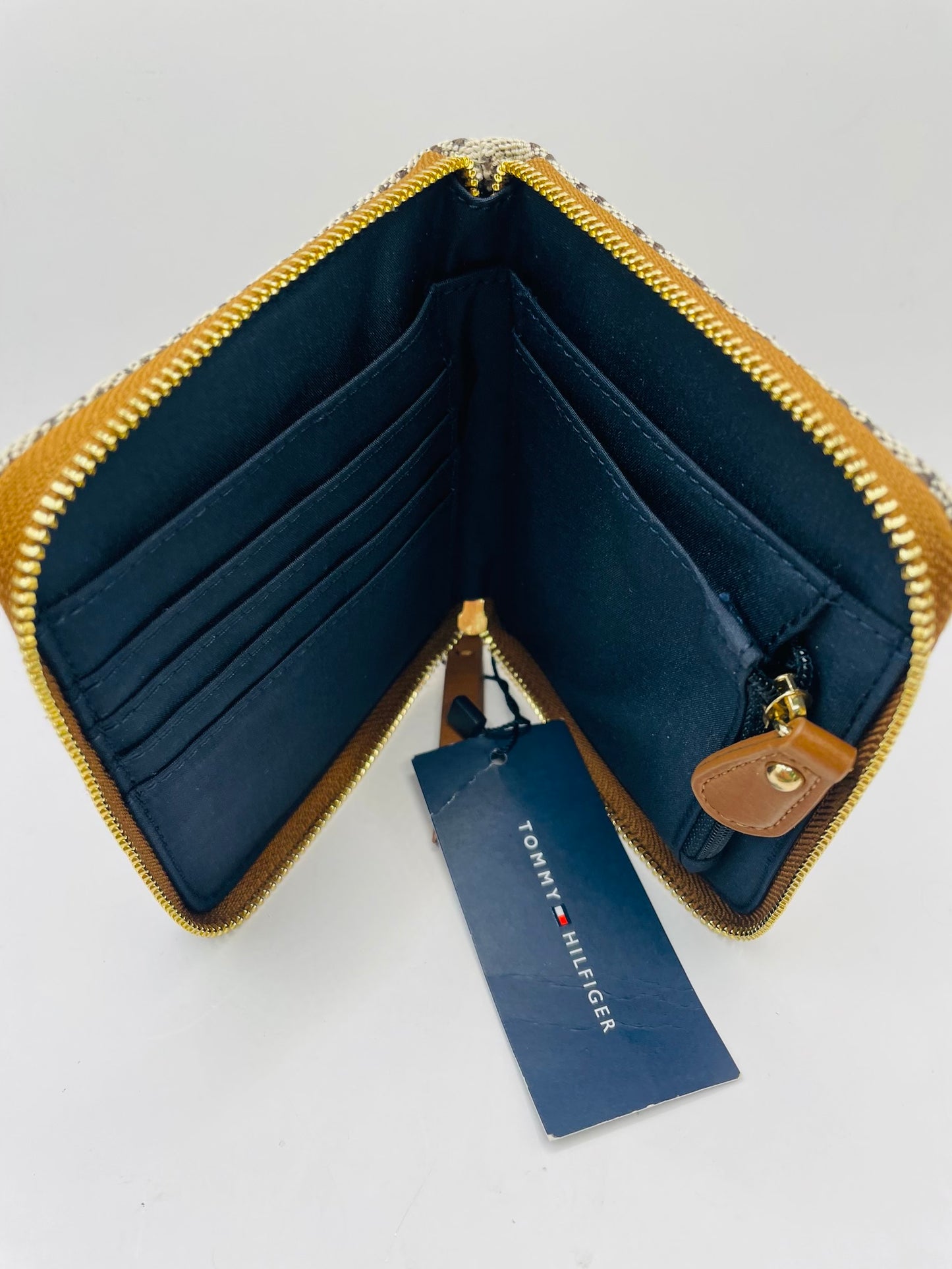 Tommy Hilfiger wallet