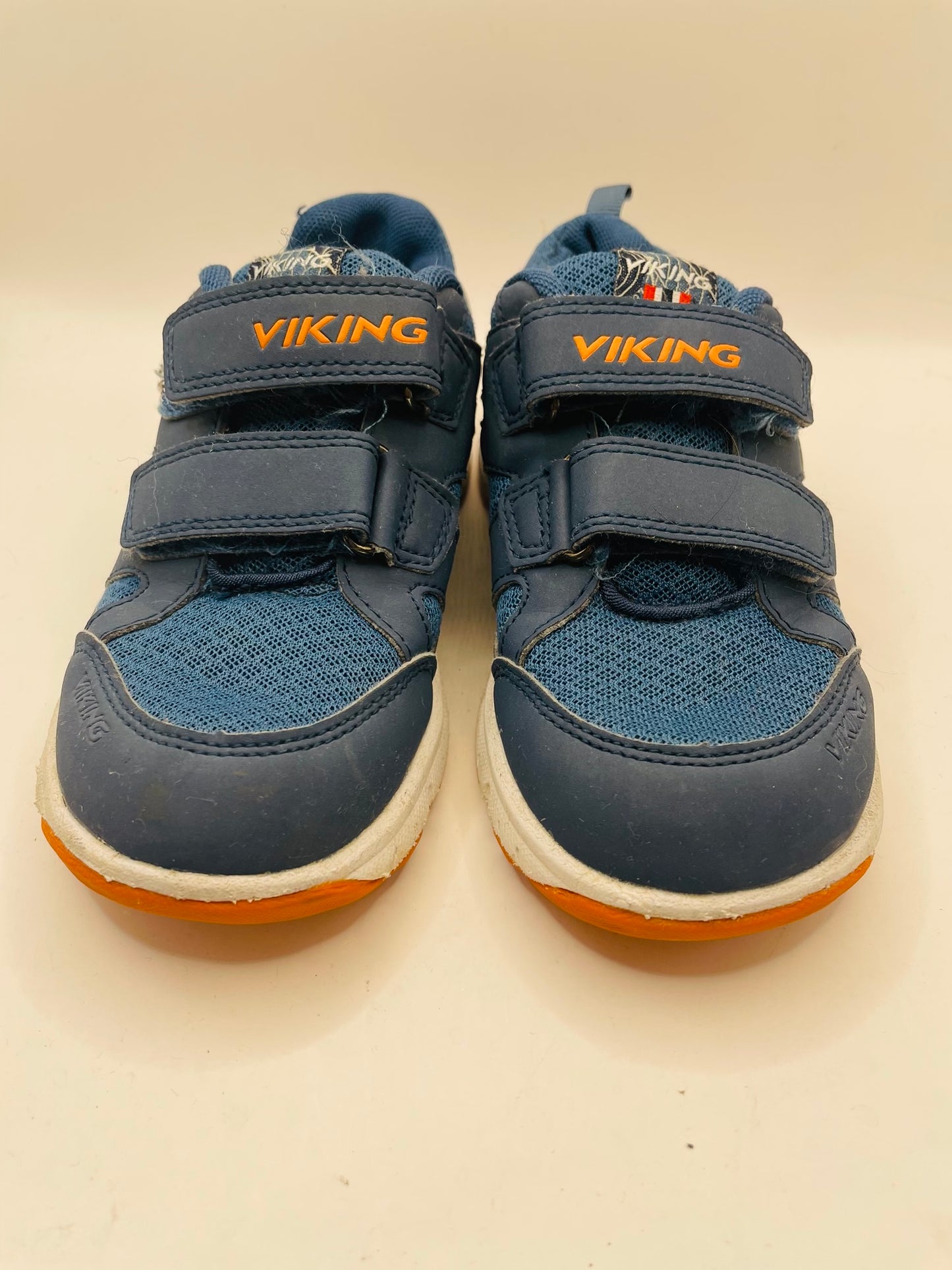 Viking kids sneakers