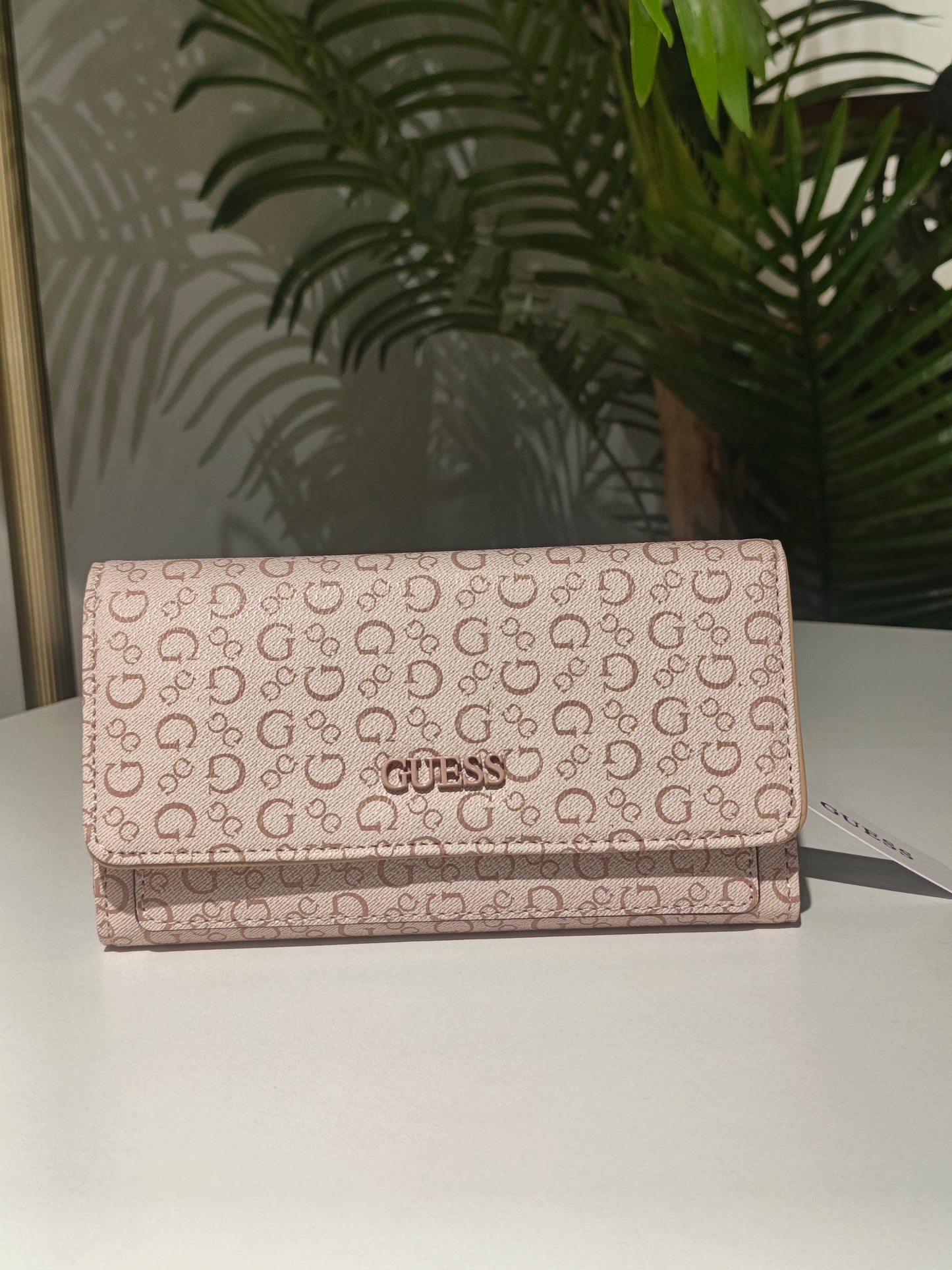 Guess wallet