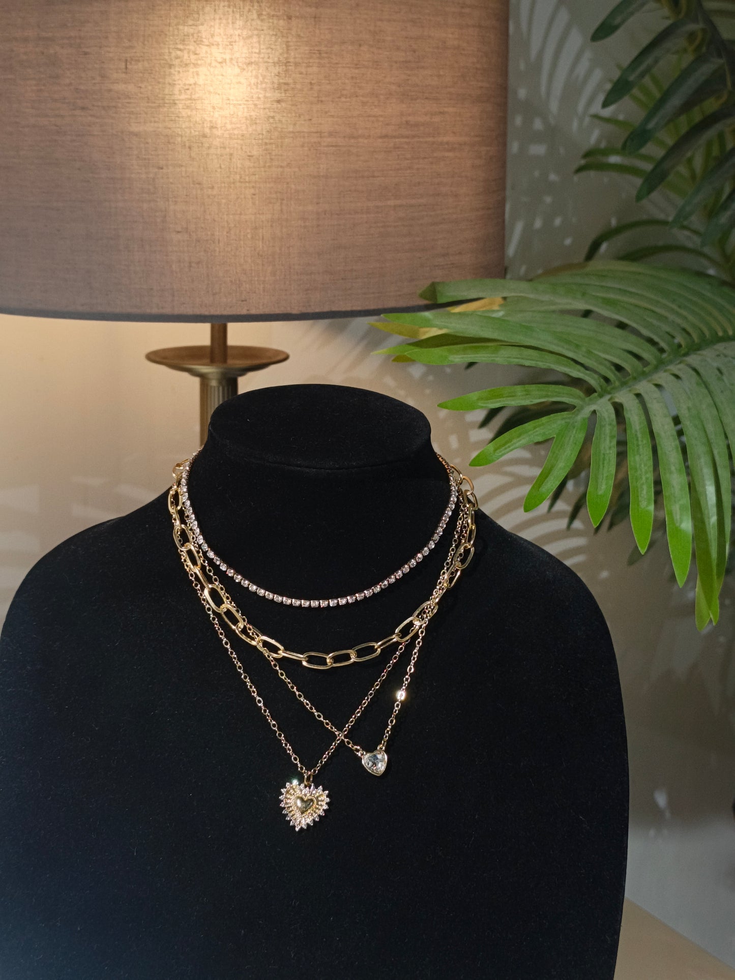 Fashionnova necklace set