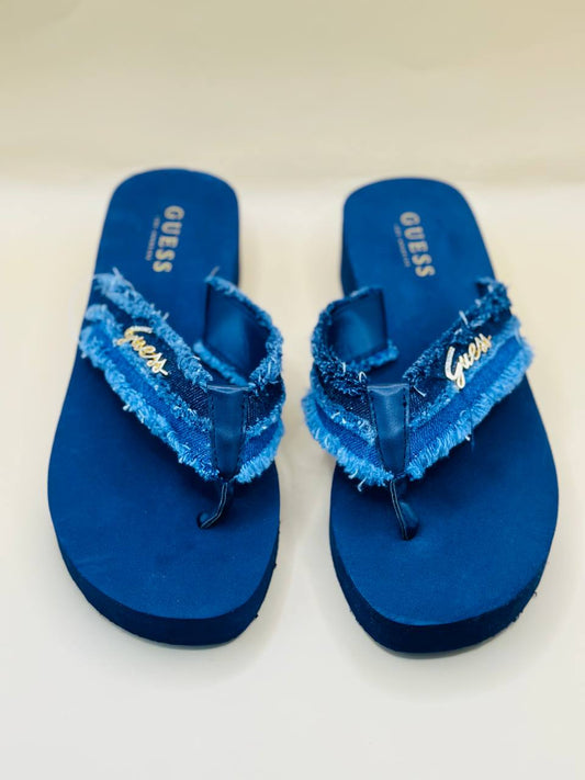 Guess sandal size 37.5