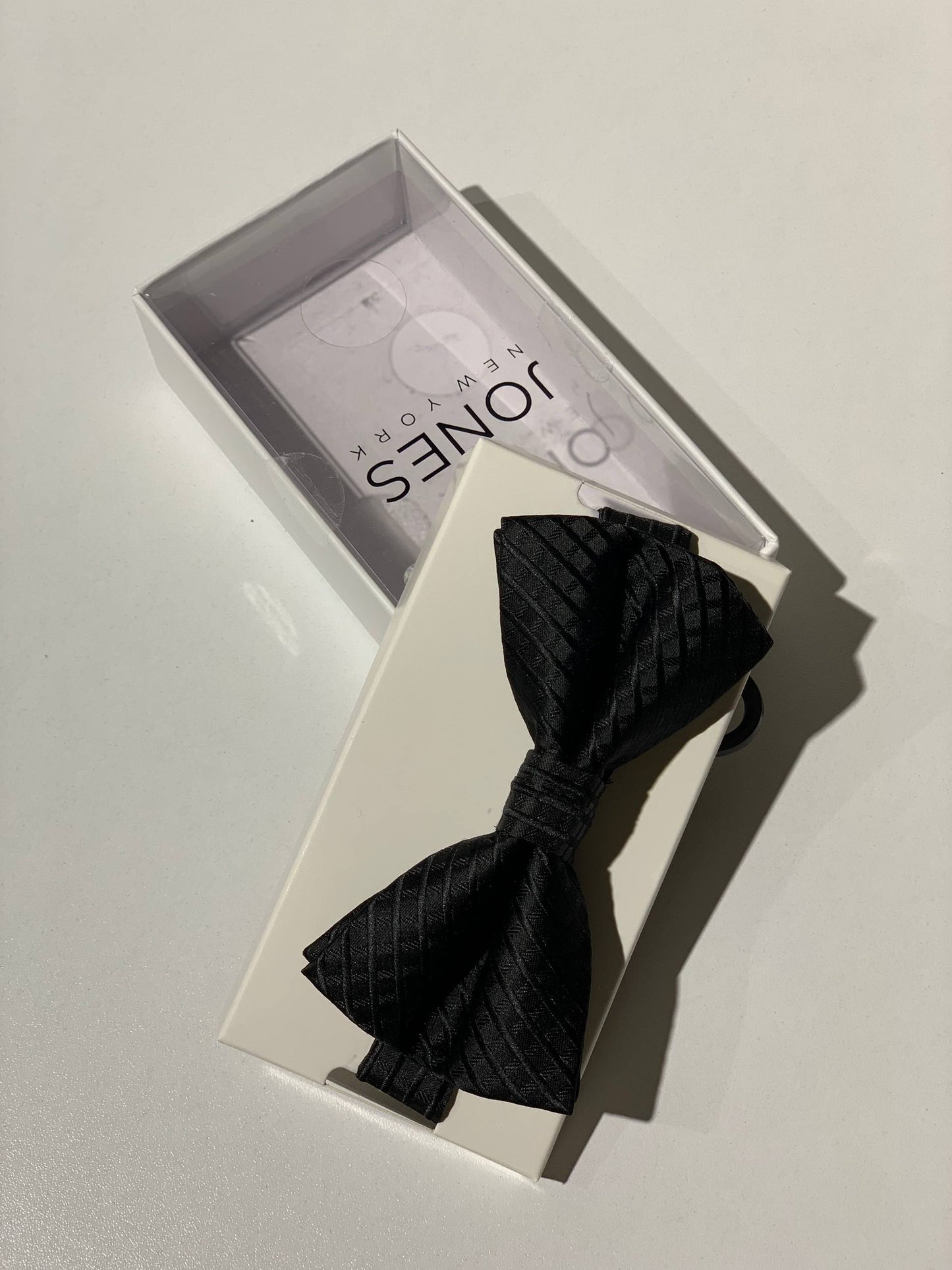 Jones new york bow tie