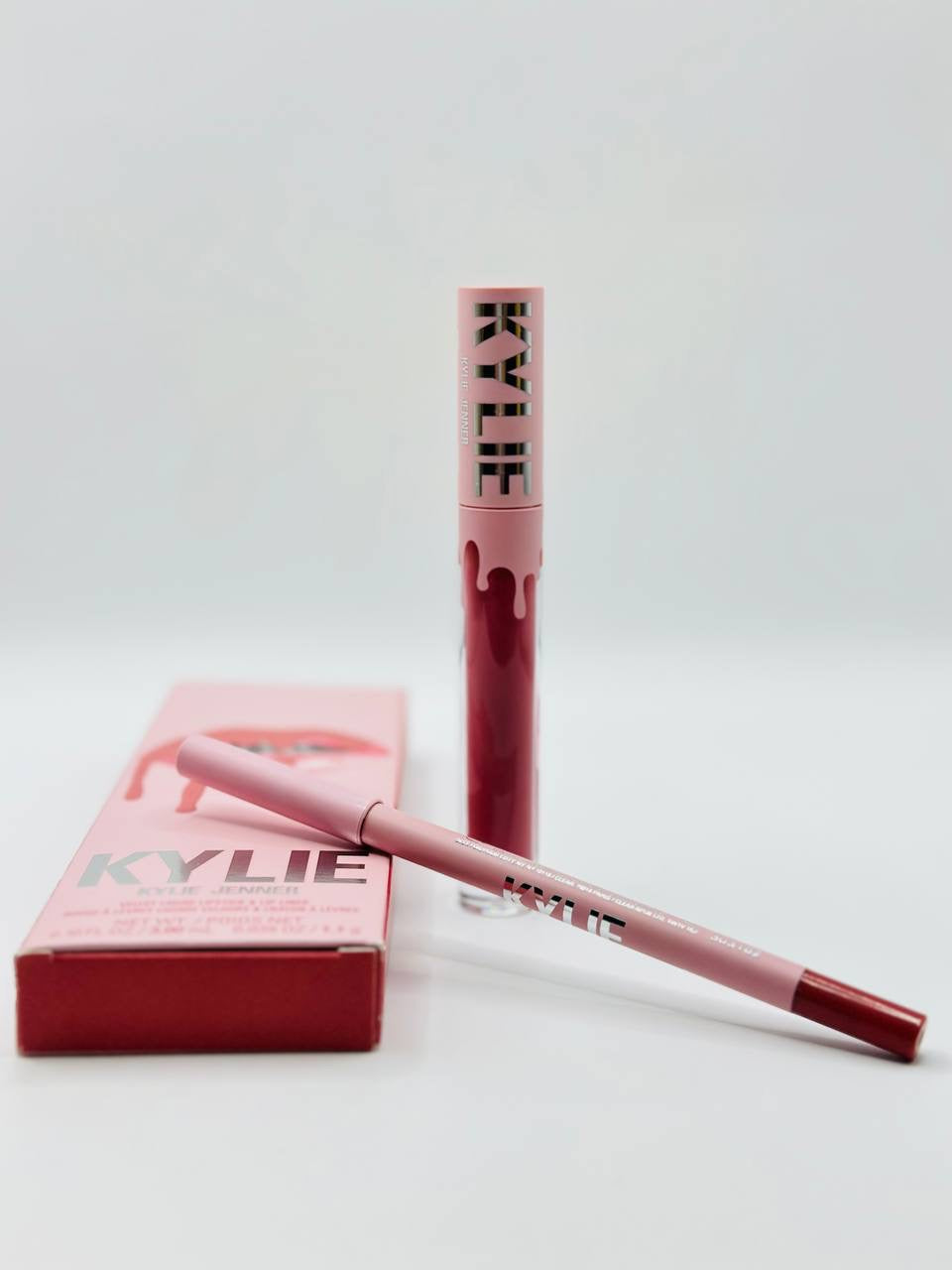 Kylie lip set  305