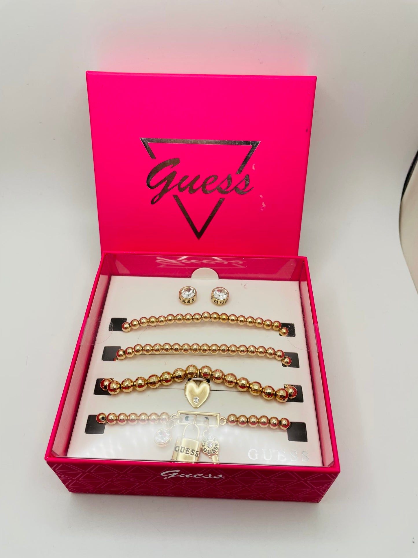 Guess set