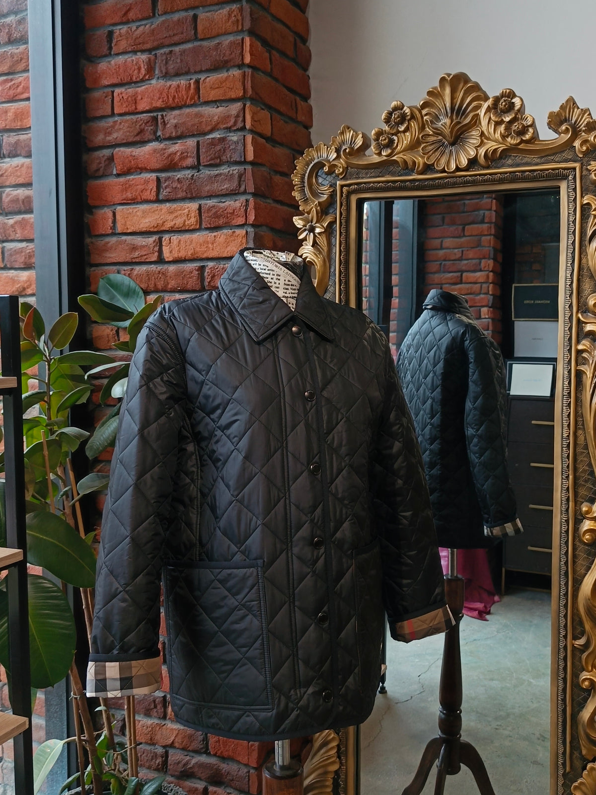 Burberry coat size medium