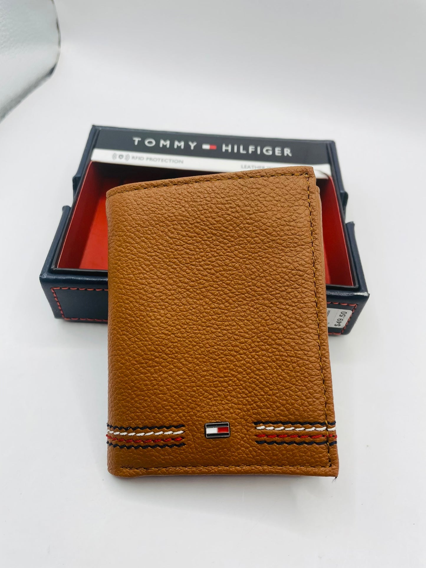 Tommy Hilfiger wallet