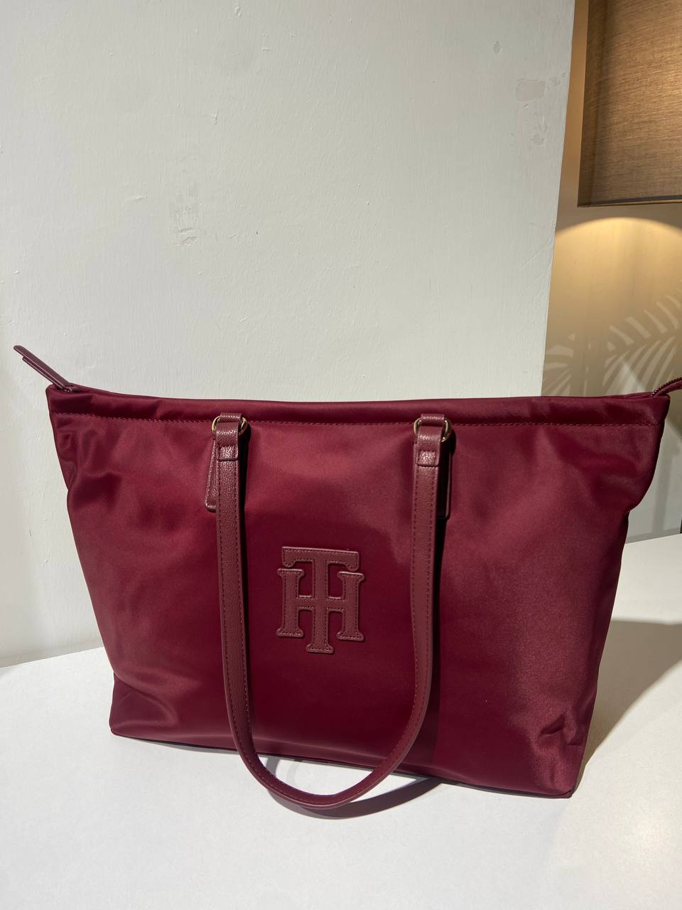 Tommy Hilfiger bag