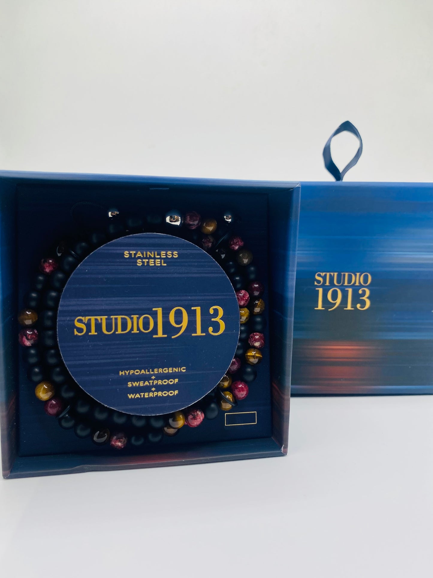 Studio 1913 bracelet 
Stainless steel