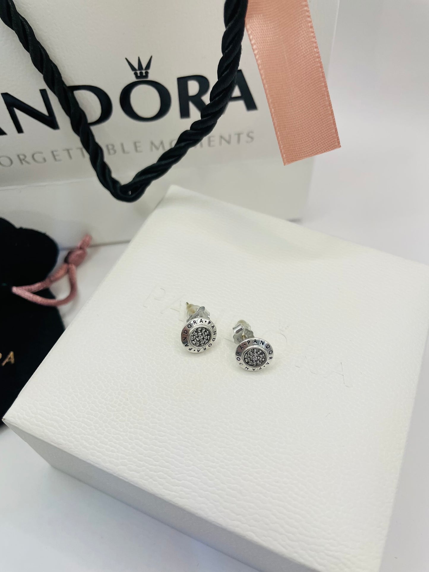 Pandora earring