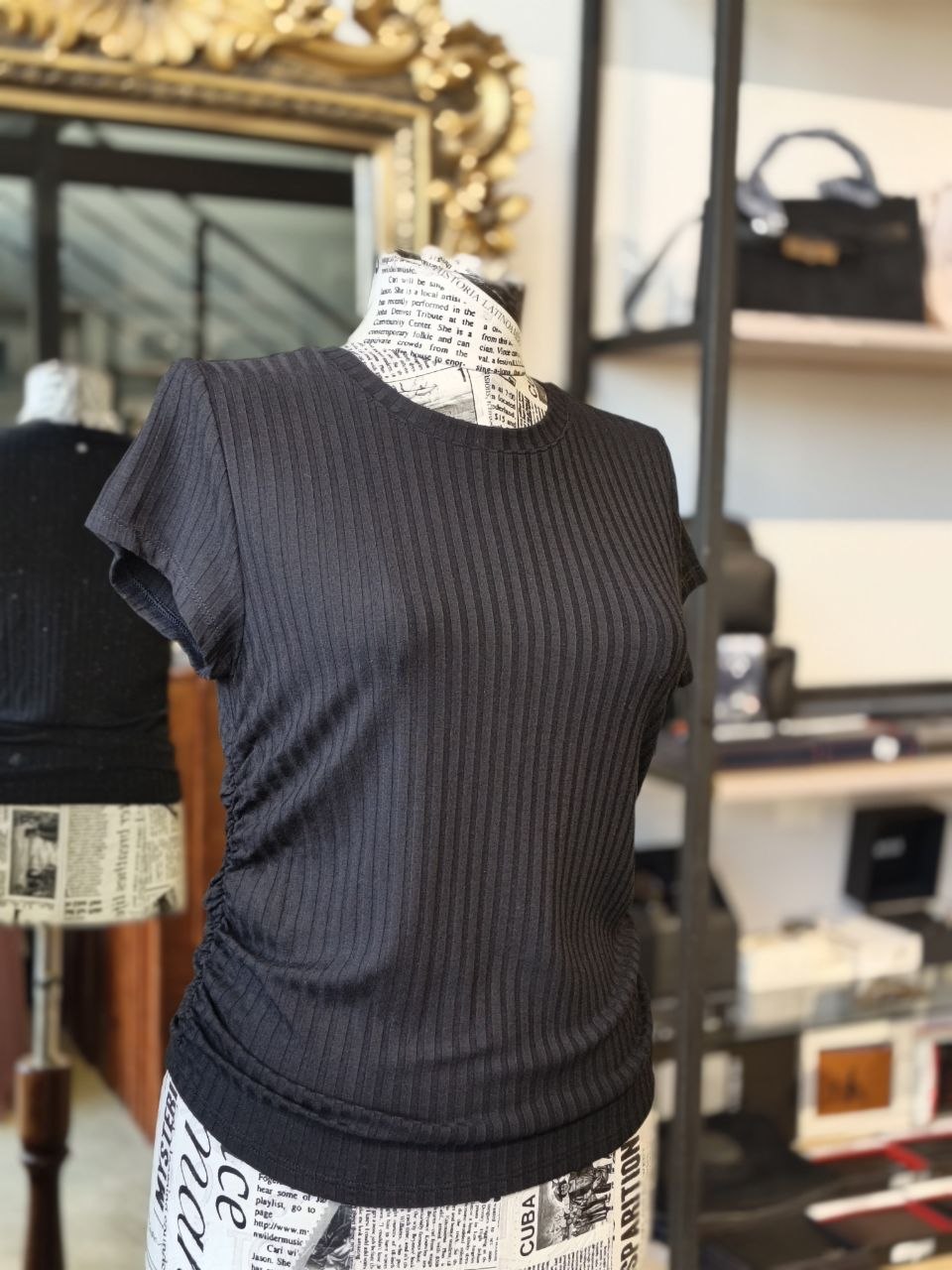 DKNY jeans top size medium