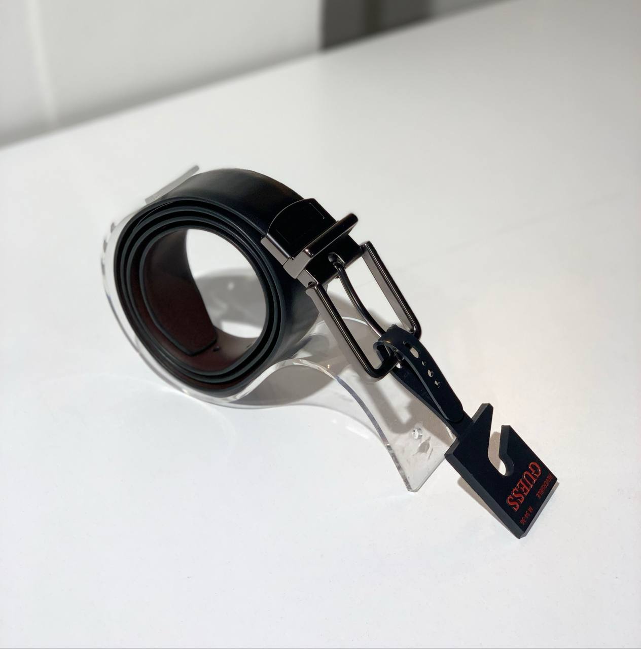 Guess reversible belt