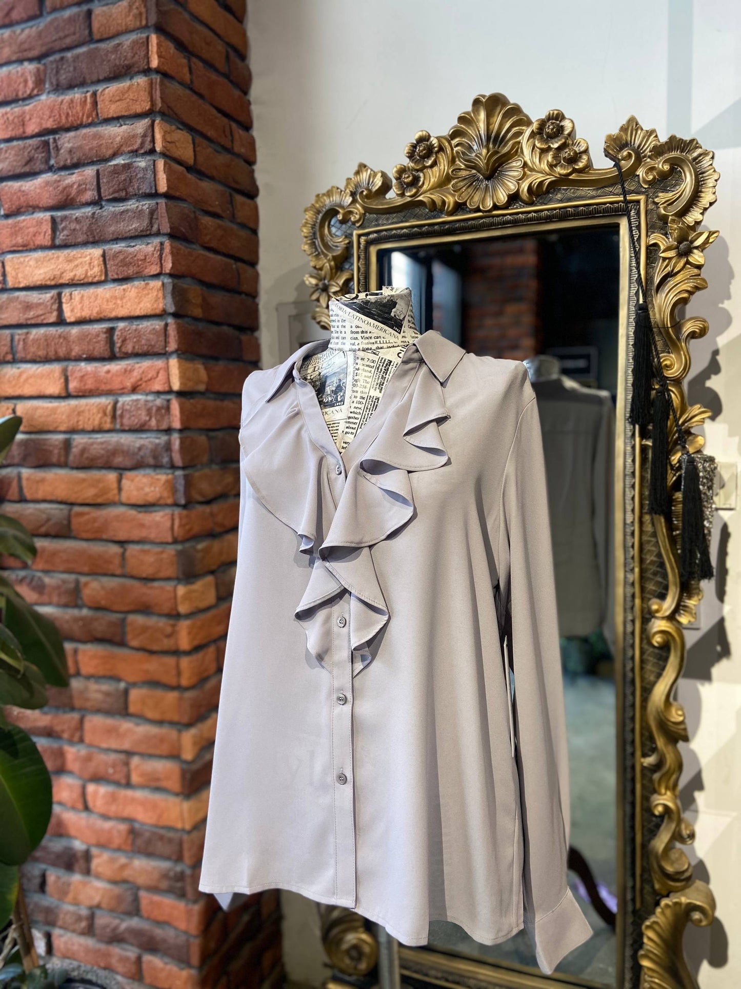 Calvin Klein blouse Size medium