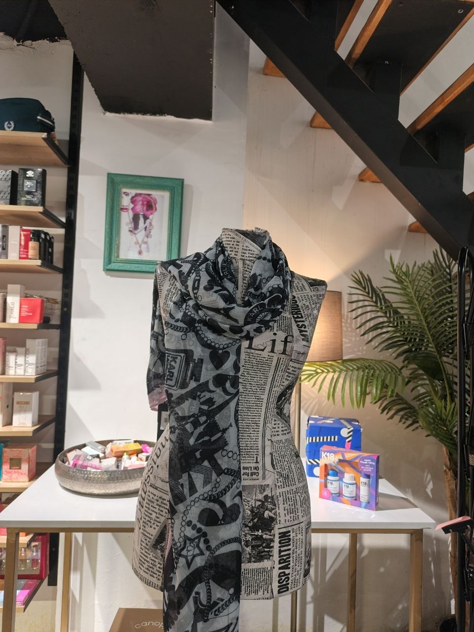 Karl Lagerfeld scarf