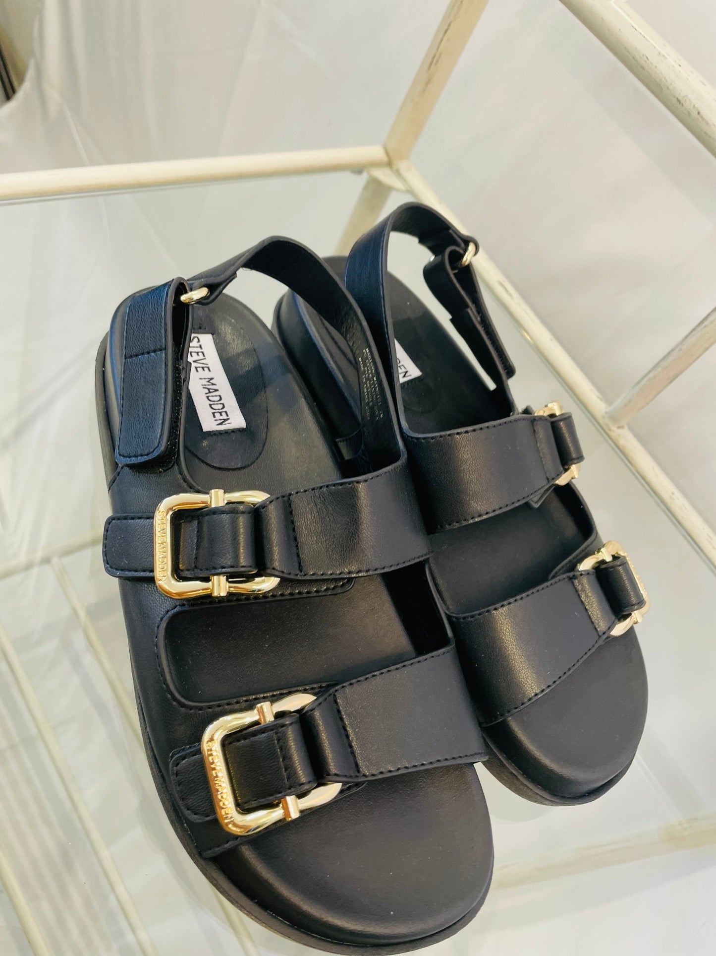 Steve Madden sandal