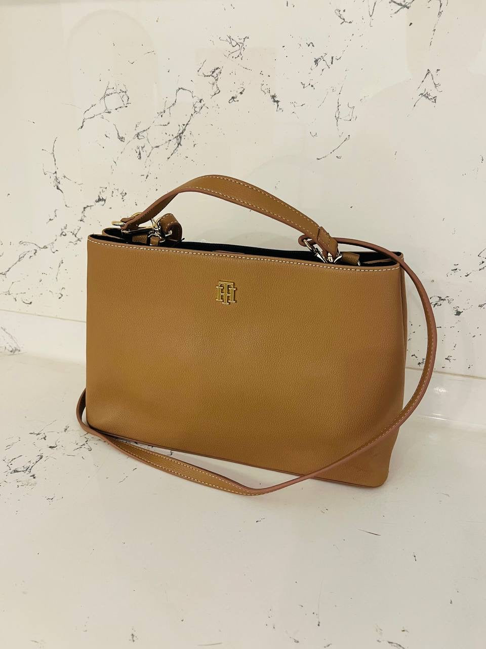 Tommy Hilfiger light brown bag
