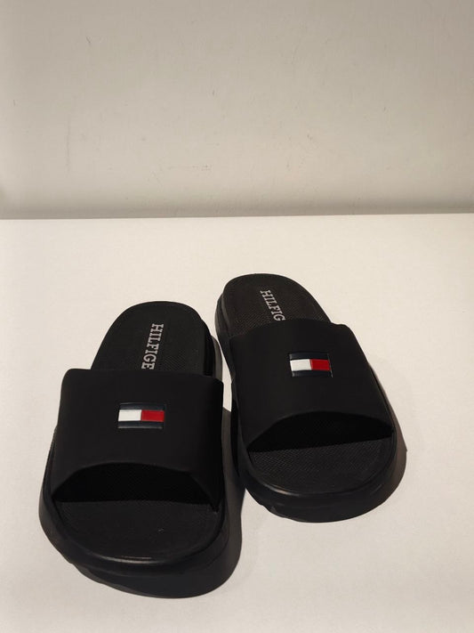Tommy Hilfiger men sandal size 9M