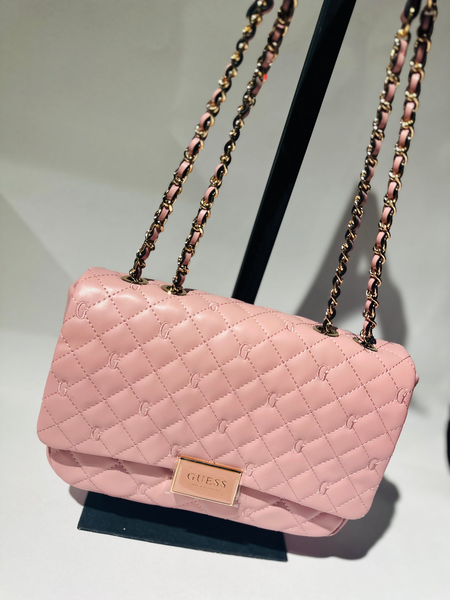Guess shoulder bag pink