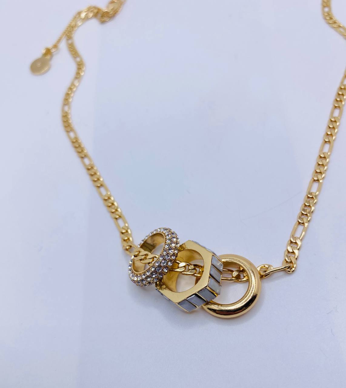 Dkny necklace