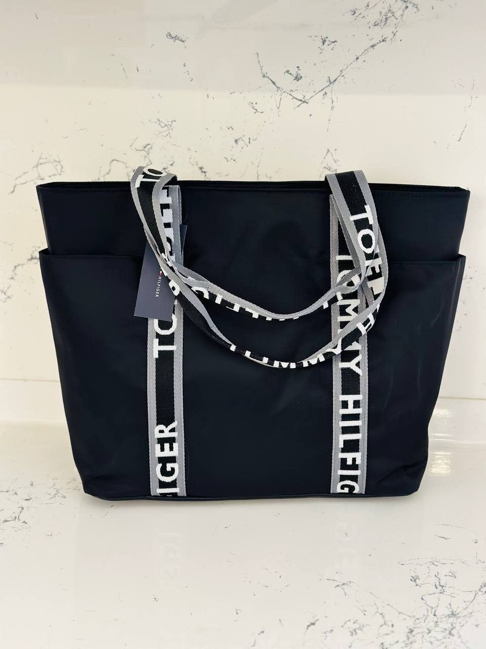 Tommy Hilfiger bag