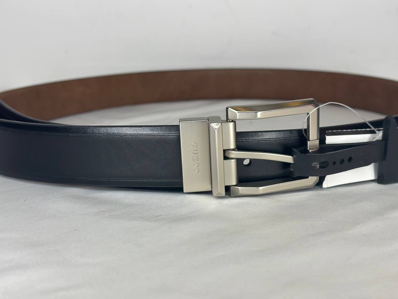 Guess reversible belt