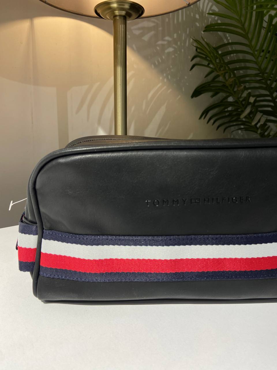 Tommy Hilfiger hand bag
