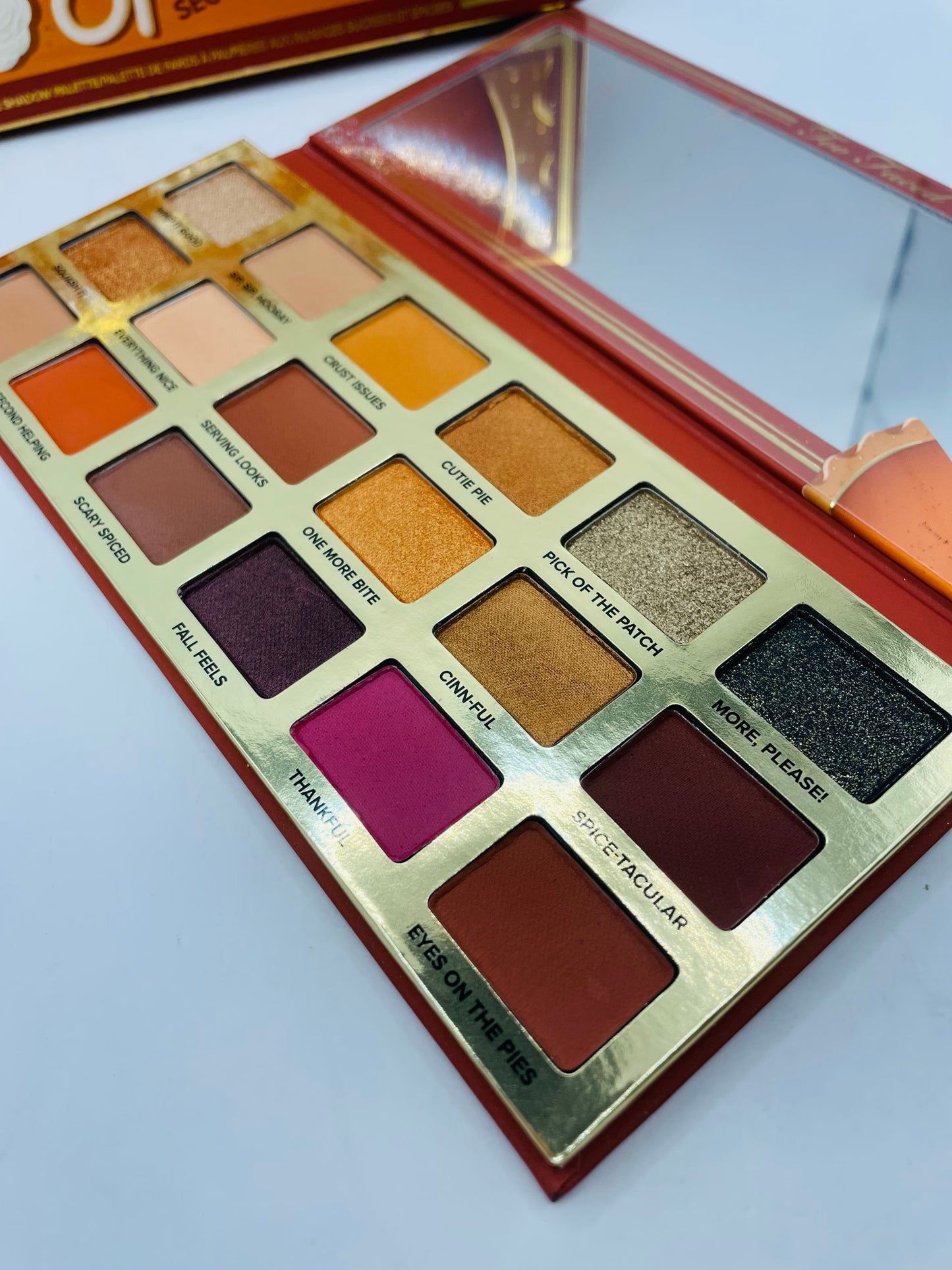 Too faced eye shadow