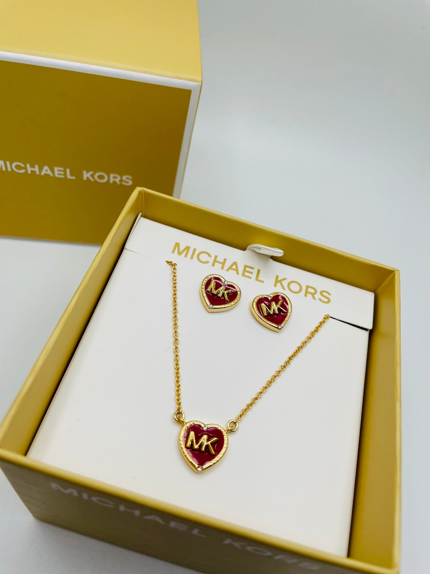 Michael kors set