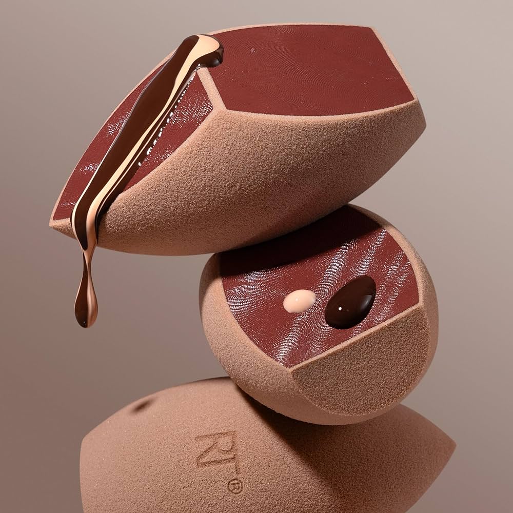 Real Techniques Makeup Blender Sponge