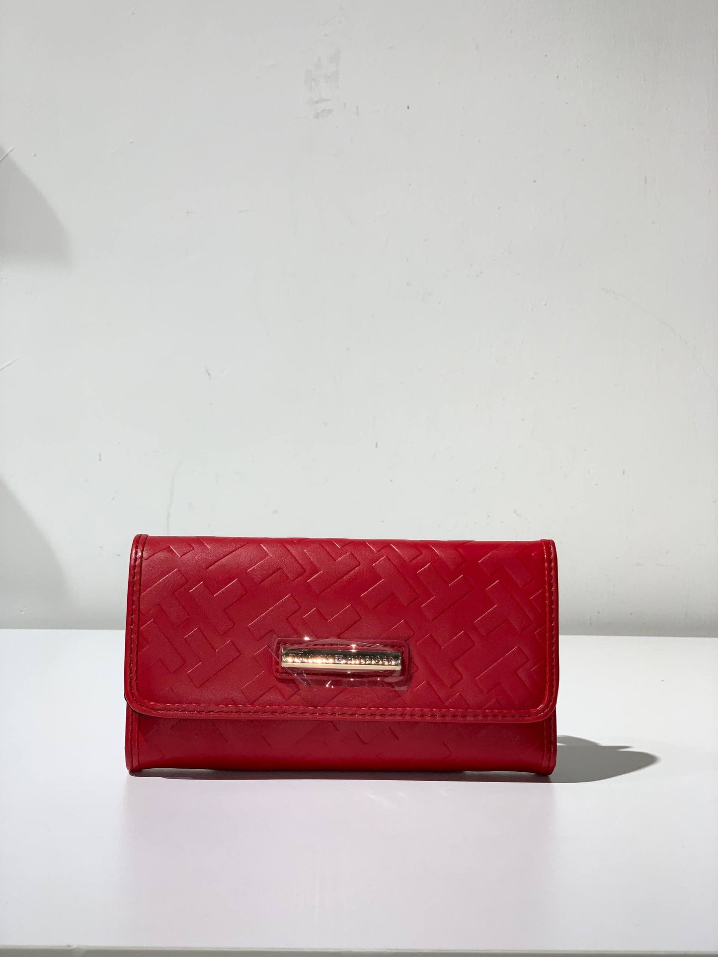 Tommy Hilfiger wallet