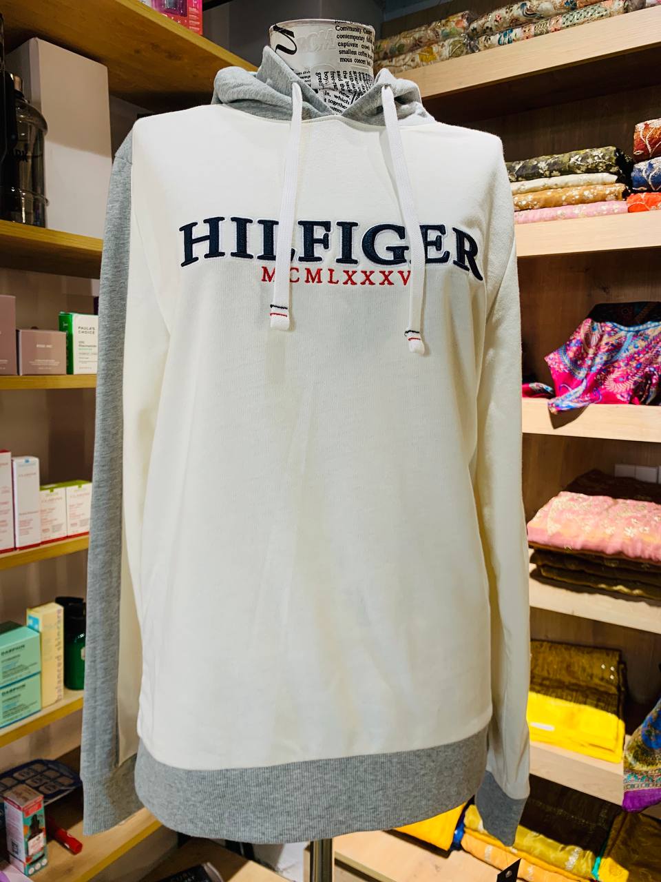 Tommy Hilfiger hoodie