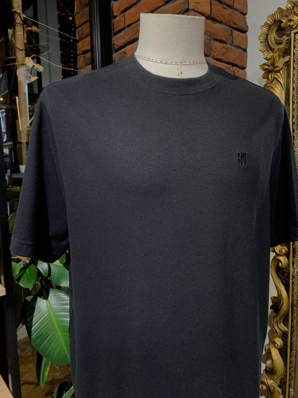 Dkny shirt