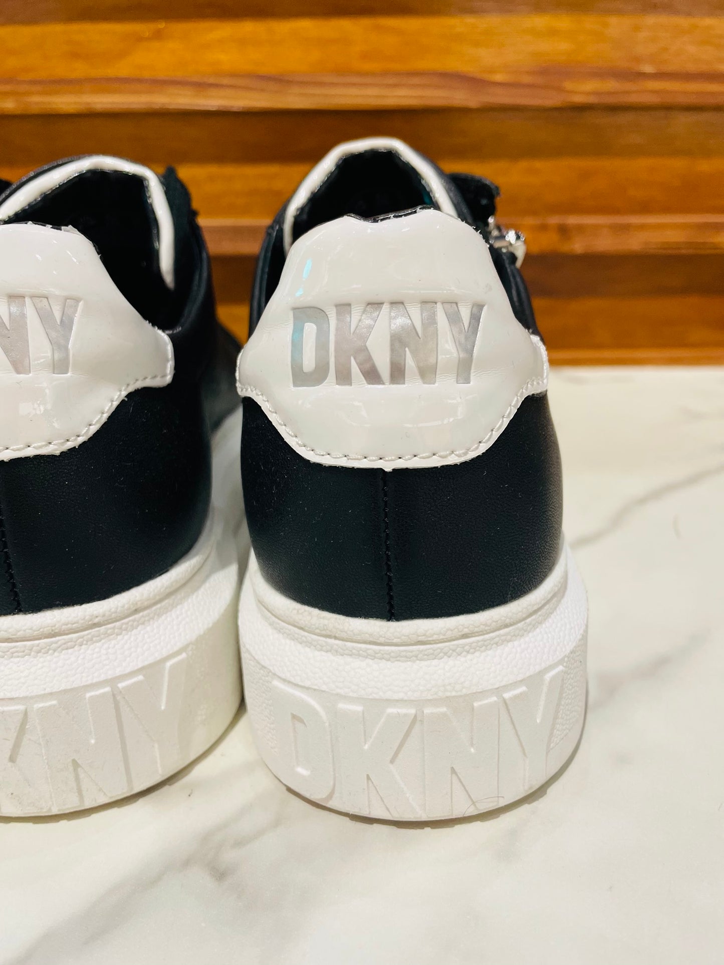 Dkny sneakers