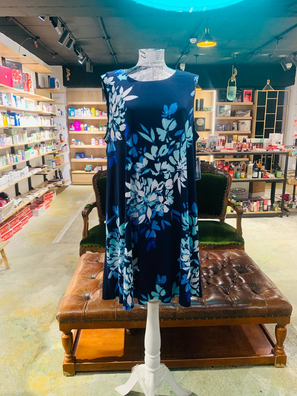 Jessica Howard dress
