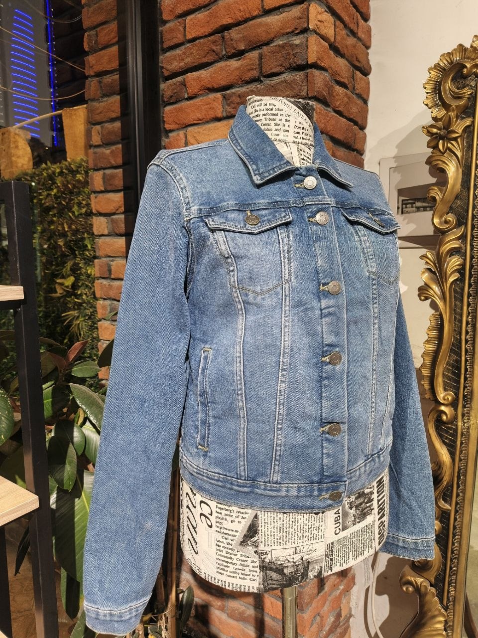 Tommy Hilfiger denim jacket