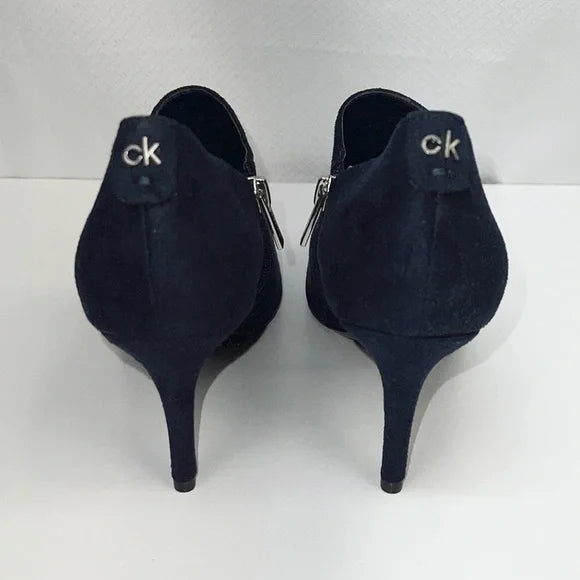 Calvin Klein navy boots size 39