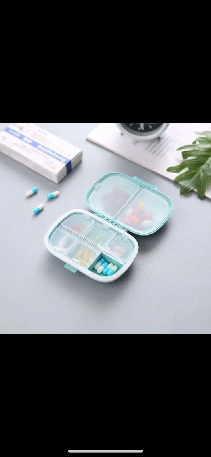 Pill organizer box