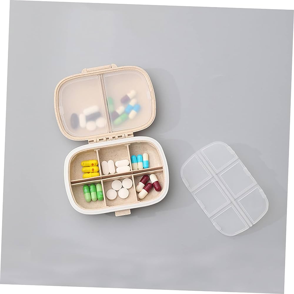 Pill organizer box