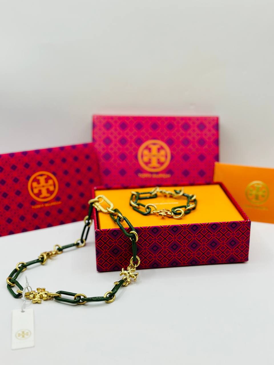 Tory Burch set